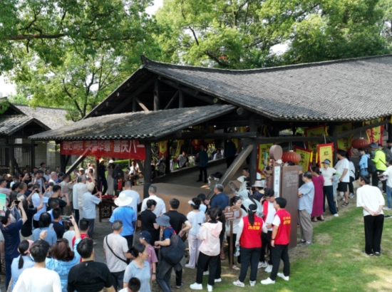 1774070208-2dc9ead171d338c 1774070208-2dc9ead171d338c